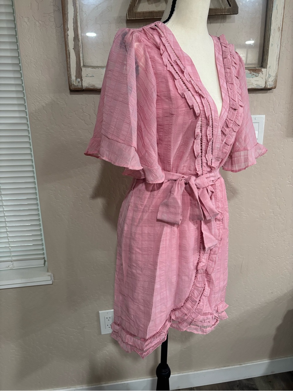 🔥Pink Ruffle Wrap Dress - Picture 2 of 7